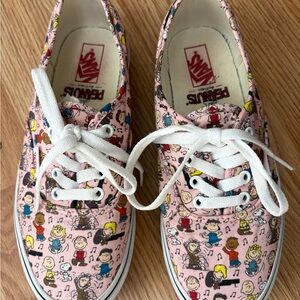 Vans Kids Sneakers - Pink dance peanuts Cartoon Design size 3.5 girls